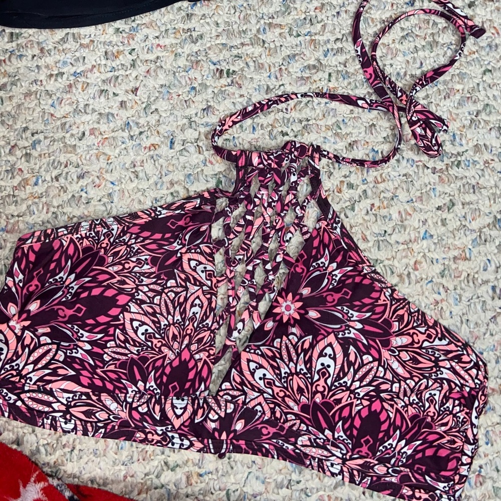 Bathing suit top
